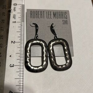 Robert Lee Morris hanging geometrical hoops